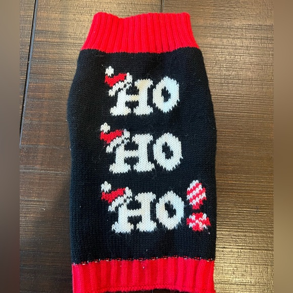 Set of 3 Xs Christmas dog outfits - Picture 2 of 5